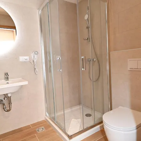 Otel D342 Vucko Privat