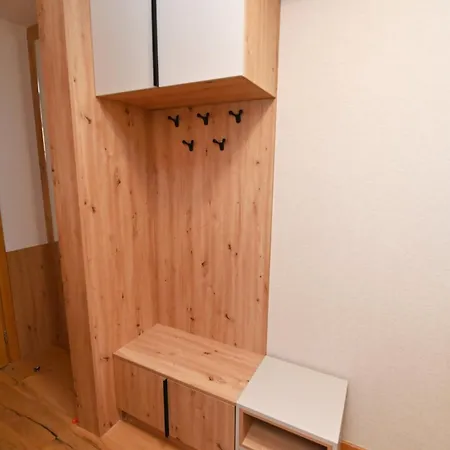 D342 Vucko Privat Otel 4*