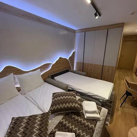 Otel D342 Vucko Privat